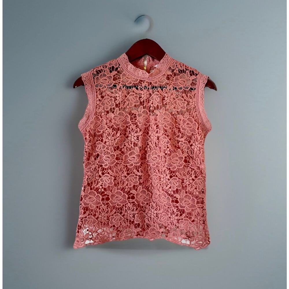 Nanette Lepore Lace Sleeveless Top – Medium – Blush Pink Floral Crochet